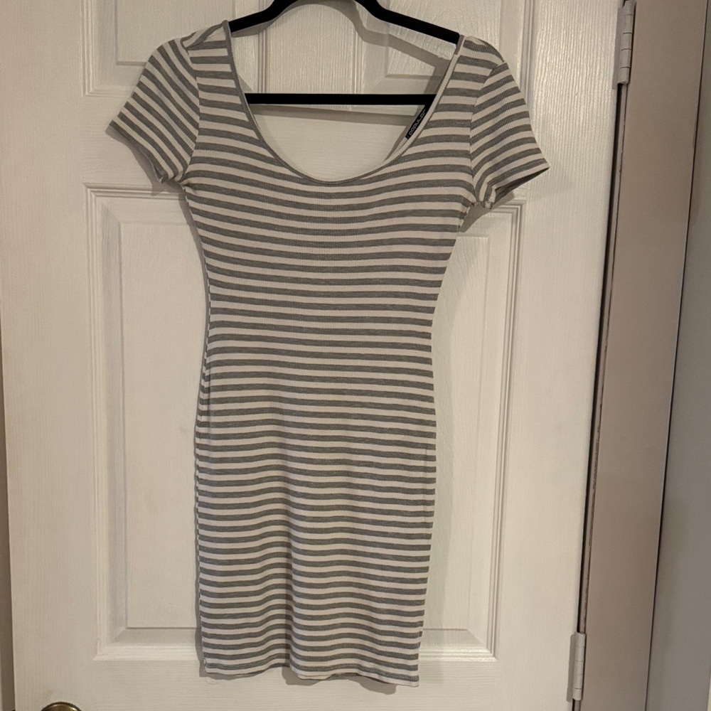 Popular Basics Gray and White Sheath Mini Dress